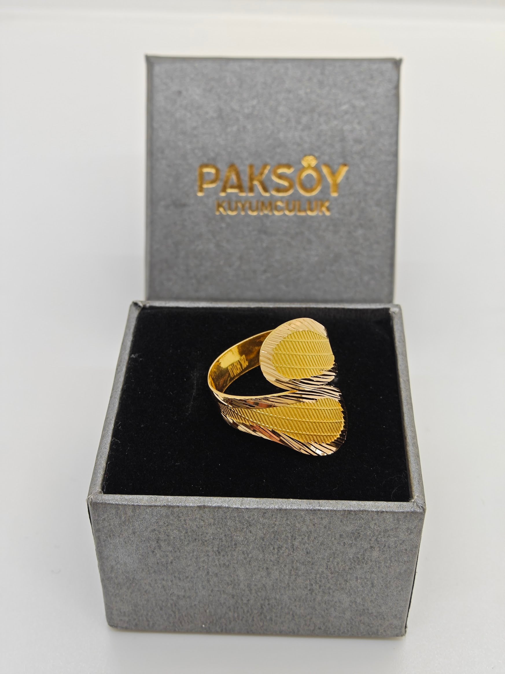 Modern Yüzük 22 Ayar Altın Yüzük Y000602