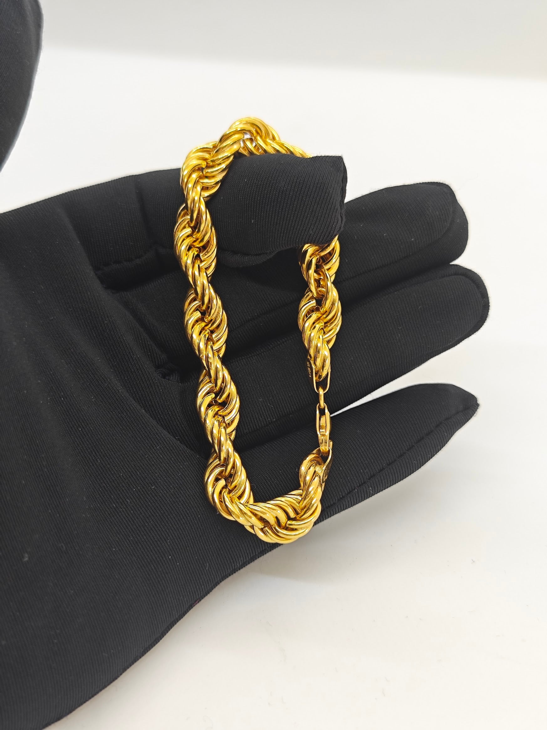 Zarif Ve Şık 22 Ayar Altın Bileklik