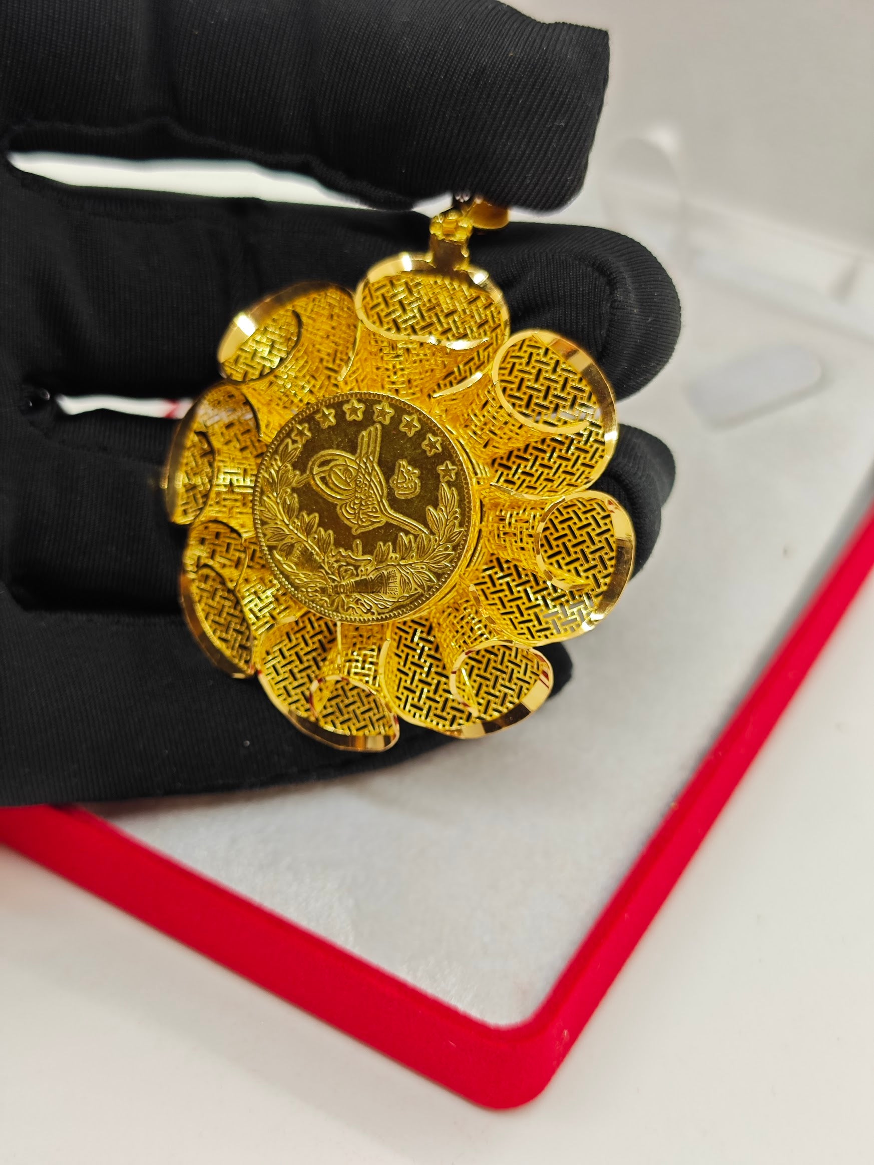 Osmanlı Tuğralı Kolye Ucu 22 Ayar 19.15 Gr