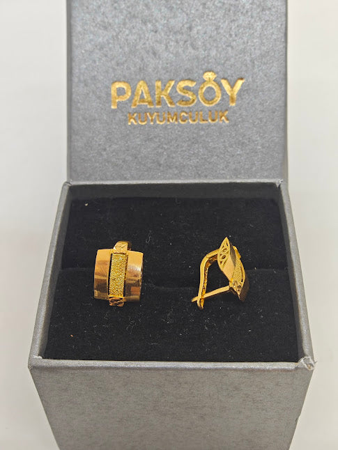 Simli Kaburga 22 Ayar Altın Küpe K000280