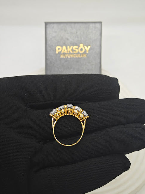 Sonsuzluk Desenli Beştaş 22 Ayar Altın Taşlı Yüzük T000096