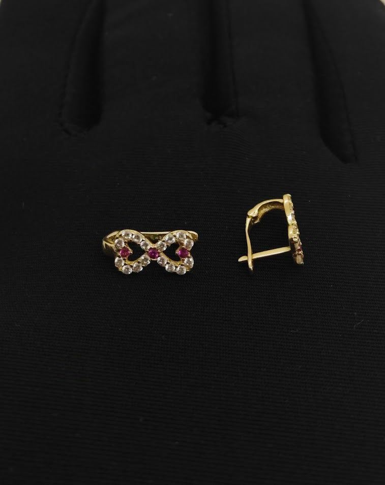 Zarif Ve Şık Kalp Detaylı Sonsuzluk Deseni Şeklinde Çocuk Küpesi