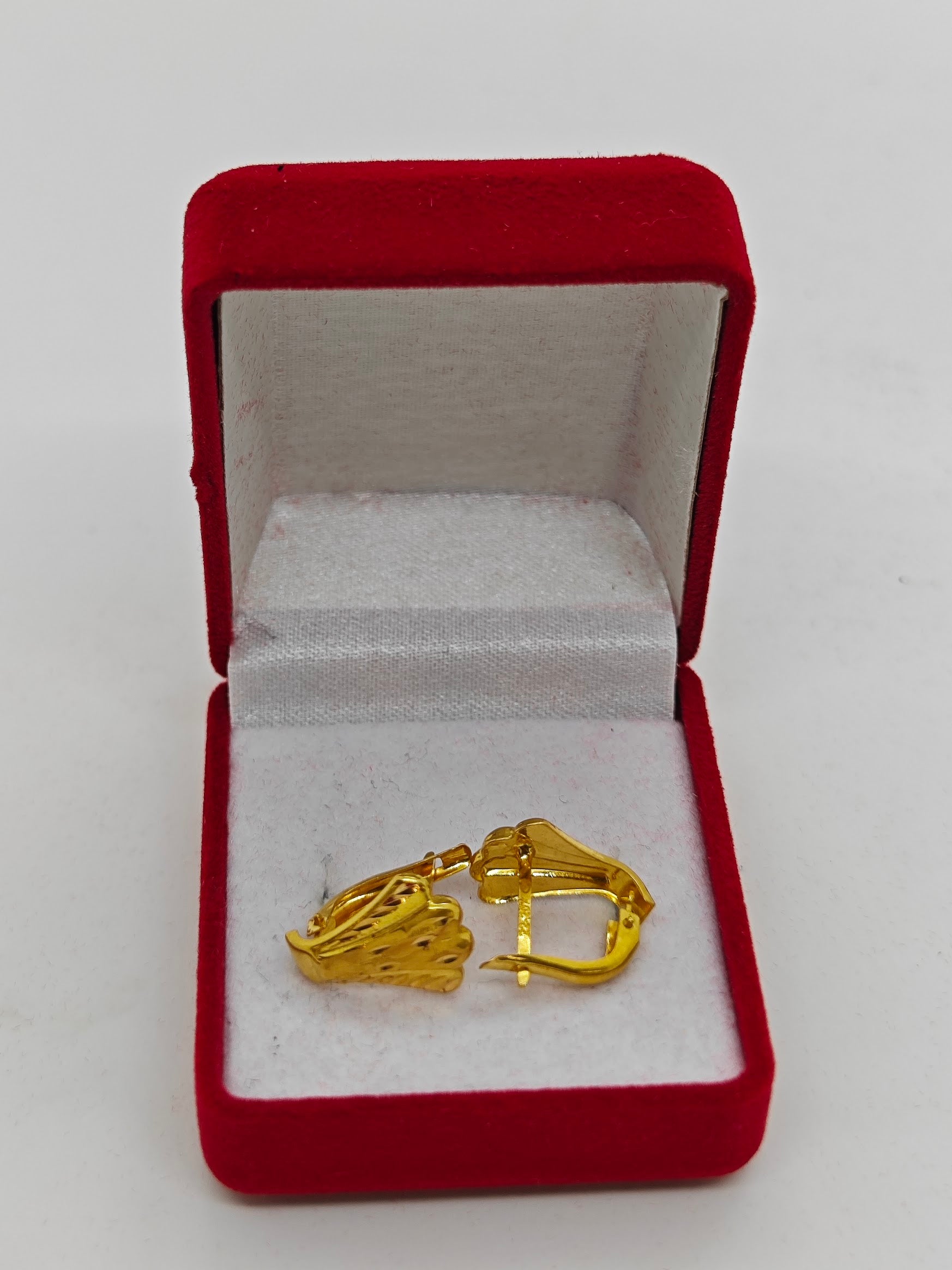 Kaz Ayağı J Küpe 22 Ayar