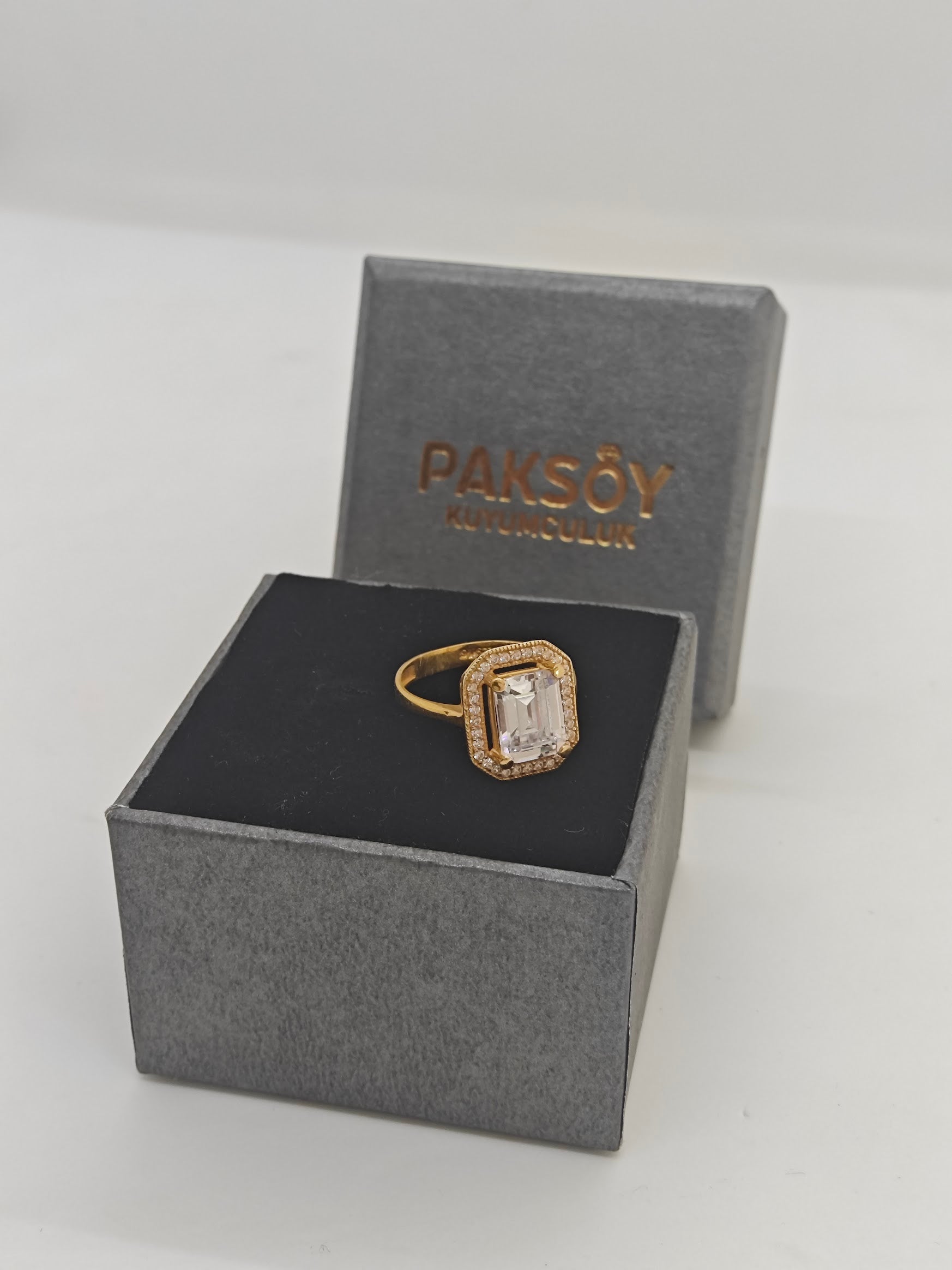 Tek Taş İşlemeli Baget Yüzük 22 Ayar