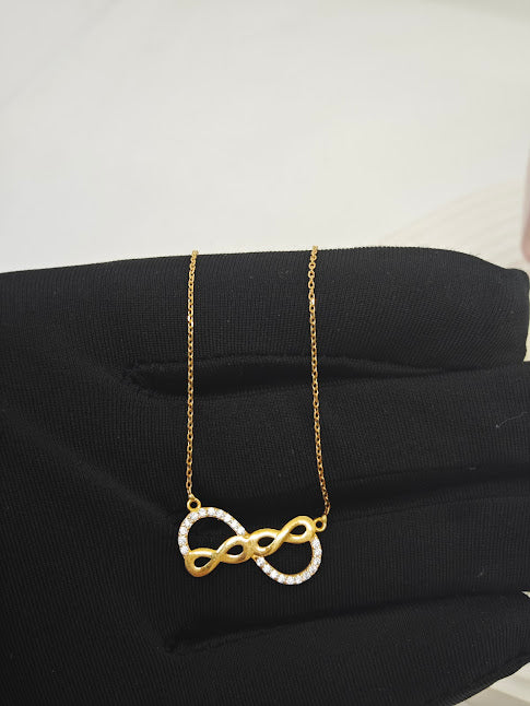 Taşlı Sonsuzluk Desenli 22 Ayar Altın ZINCIR Z000017