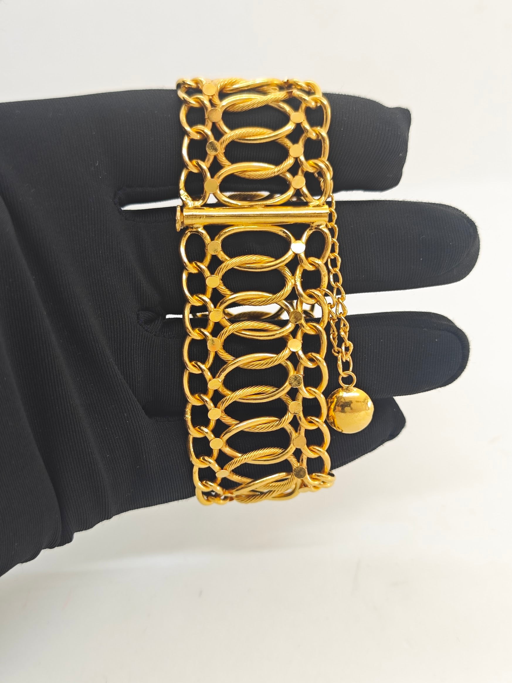 Zarif ve Gösterişli 22 Ayar Altın Bileklik