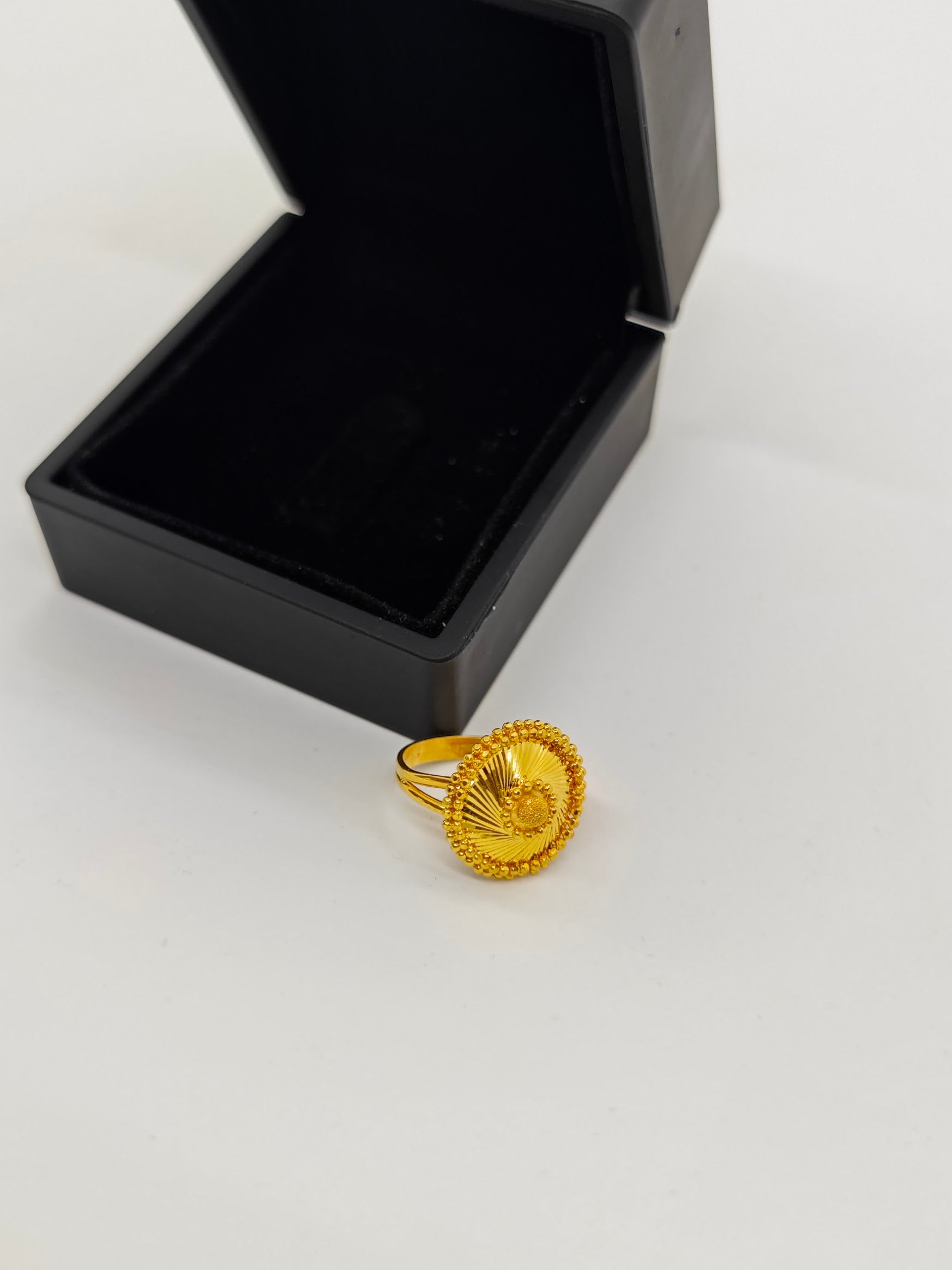 Dorikalı 22 Ayar Altın Yüzük