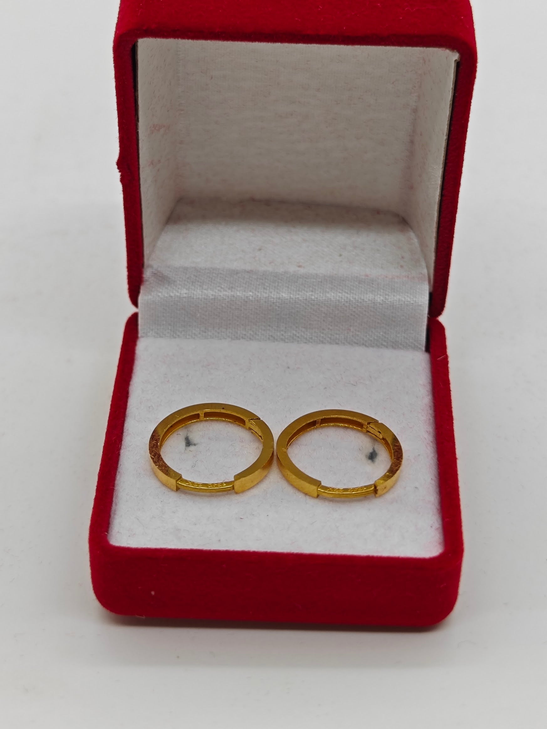 Kalın Halka Küpe 22 Ayar