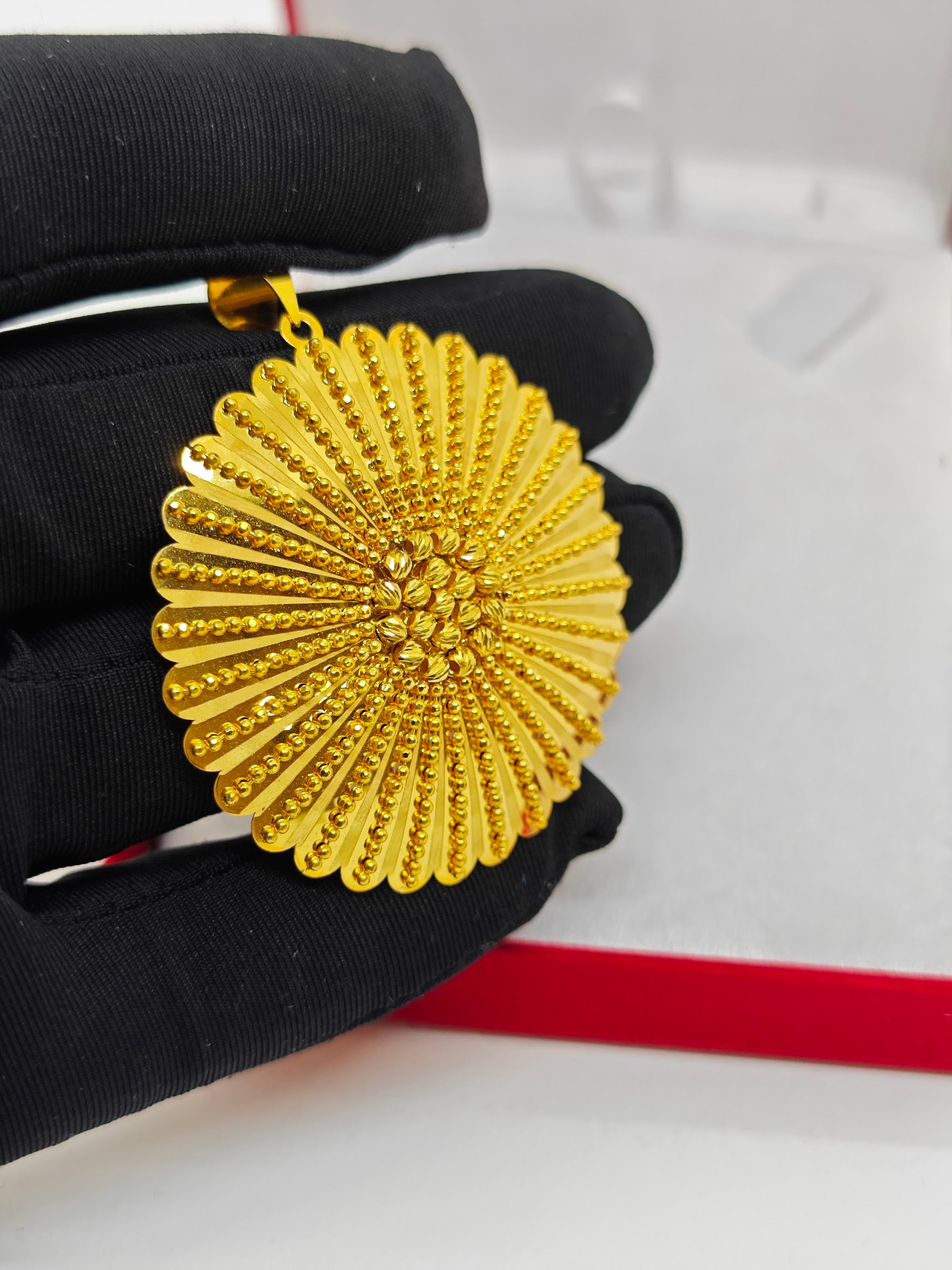 Zarif Ve Gösterişli Dorikalı Kolye Uçu