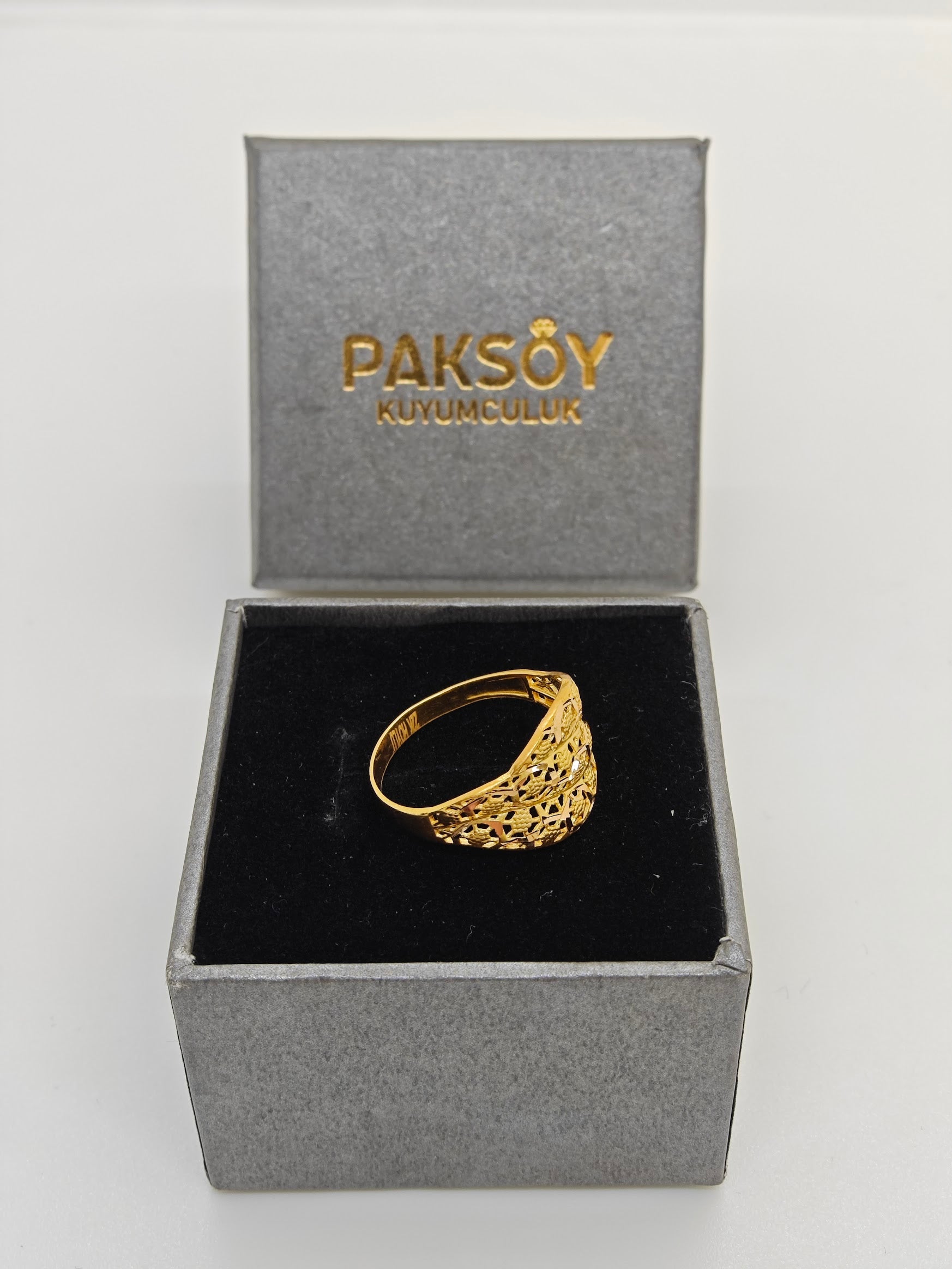 Zaeif Ve Şık Modern Altın Yüzük 22 Ayar Altın Yüzük Y000597