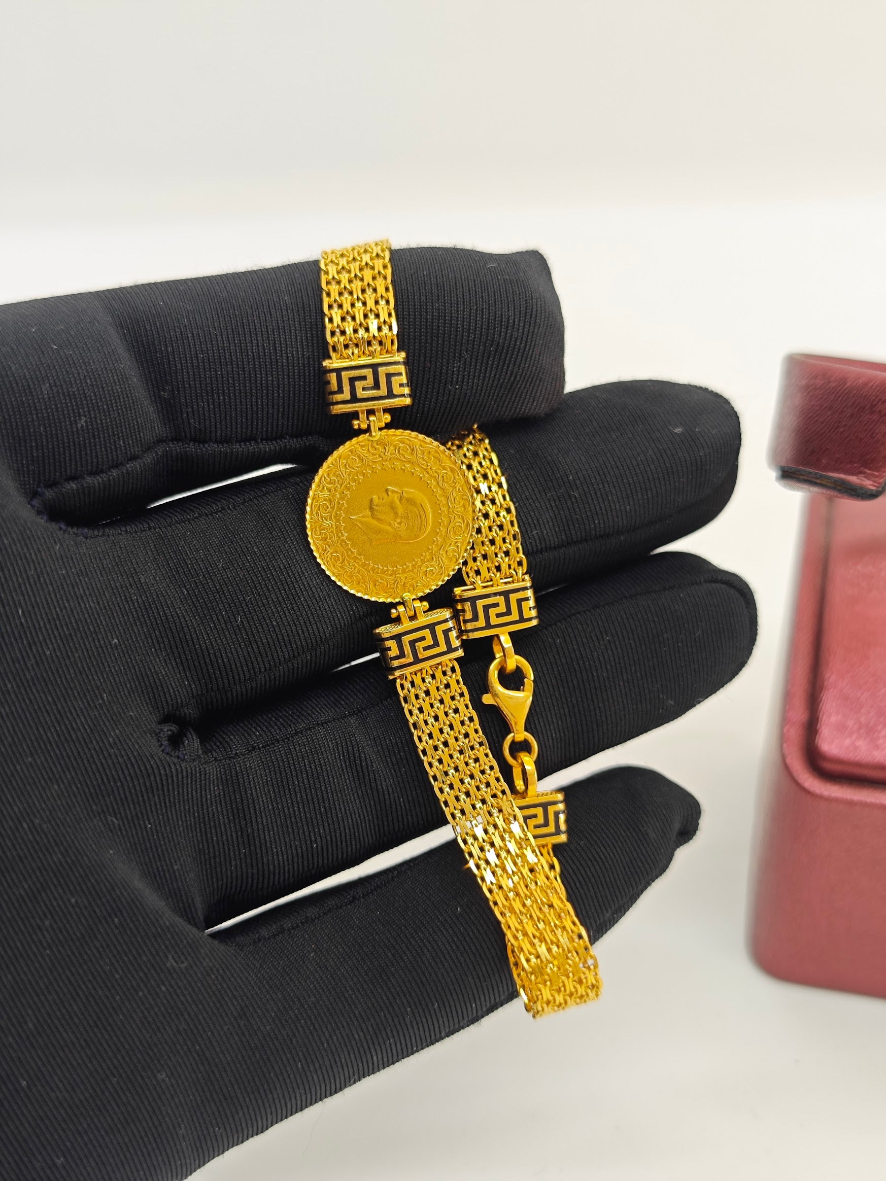 Çeyrekli Bilekli 22 Ayar Altın