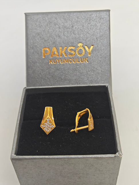 Taşlı İşlemeli 22 Ayar Altın Küpe K000307