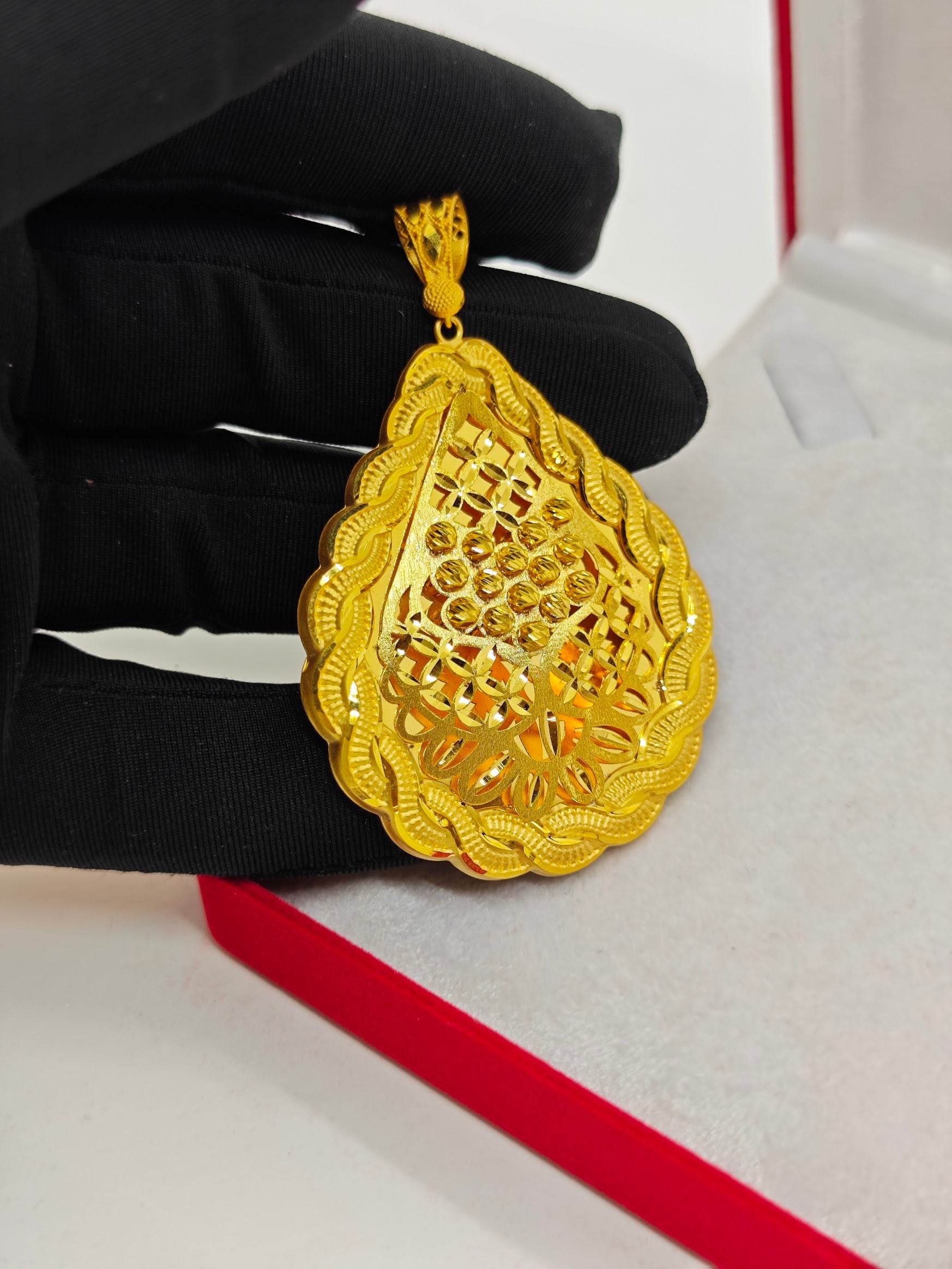 Dorikalı Madalyon Kolye Ucu 12.05 Gr