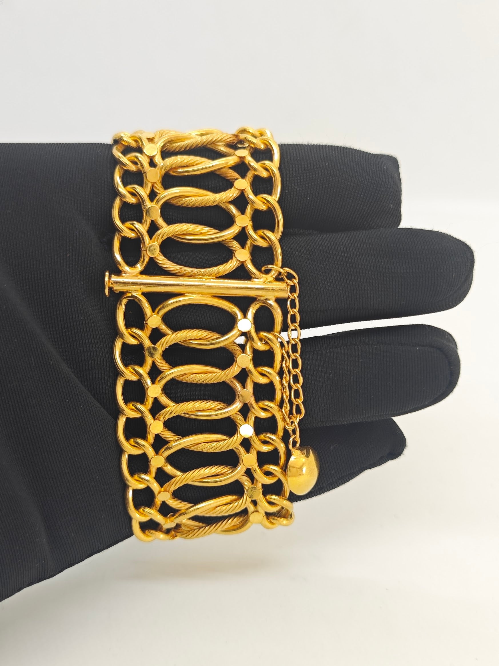 22 Ayar Zarif Ve Gösterişli Altın Bileklik