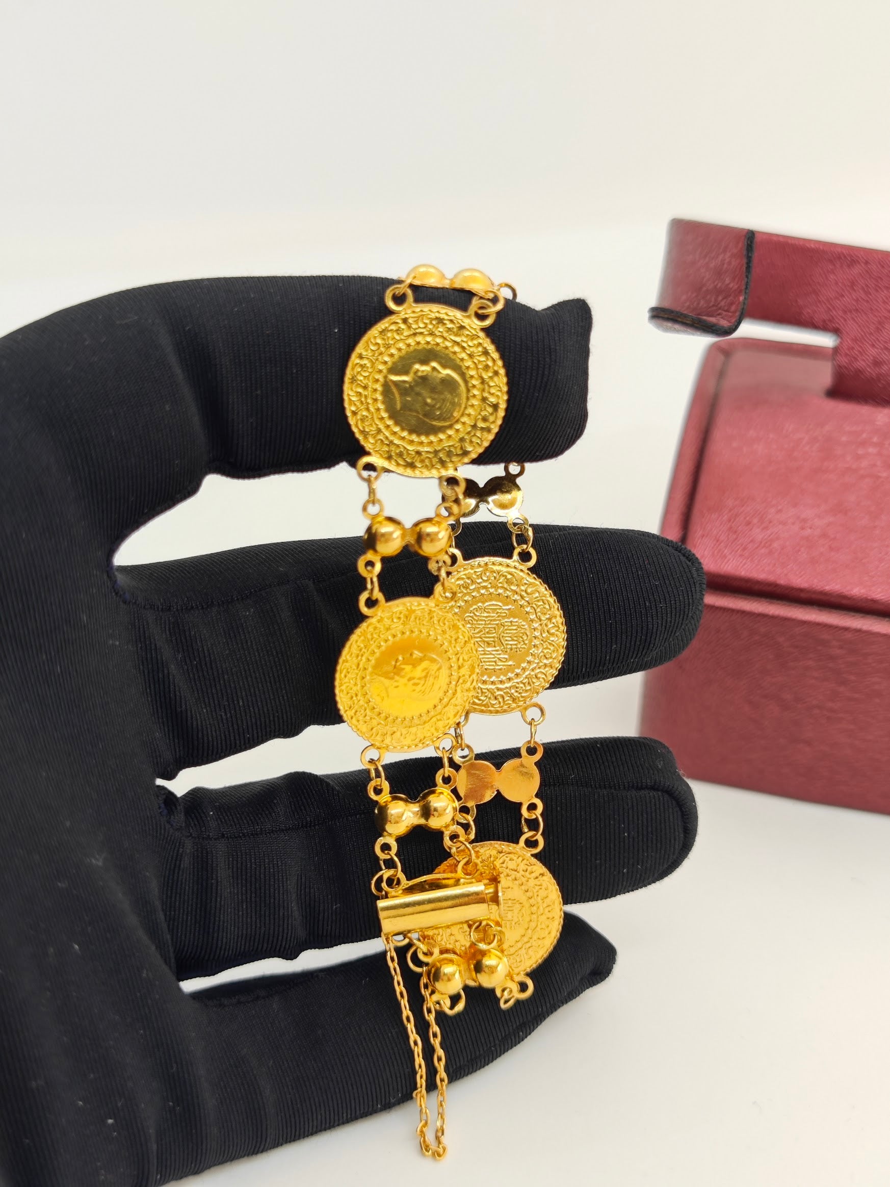 5 Çeyrekli 22 Ayar Altın Bileklik