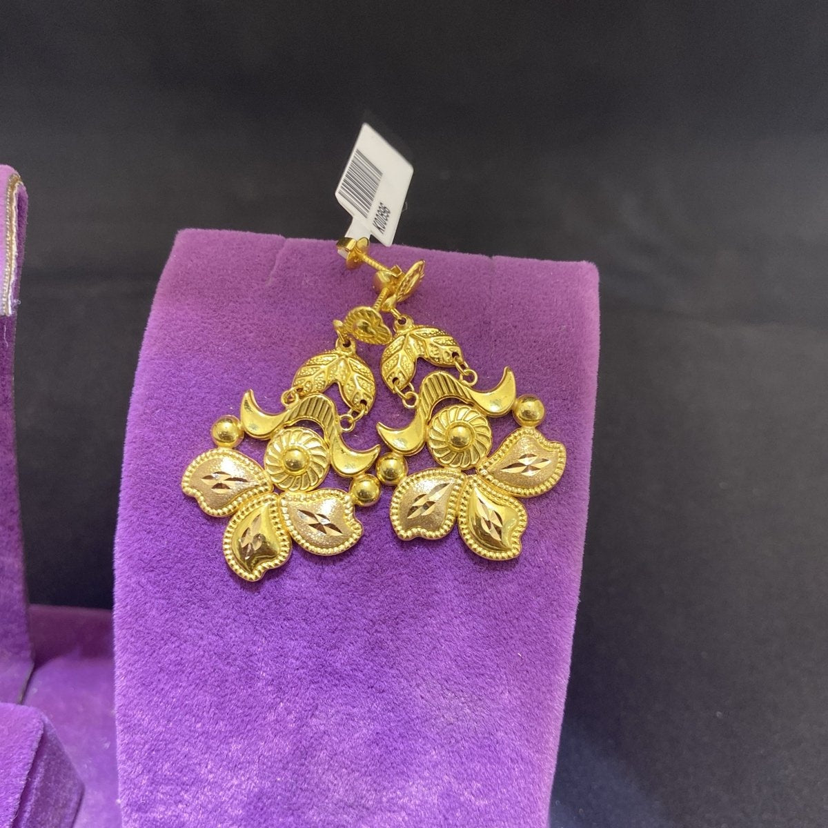 22 Ayar Altın Küpe Zahit Geyik Modern Tasarım 3.46gr Kadın - K00896