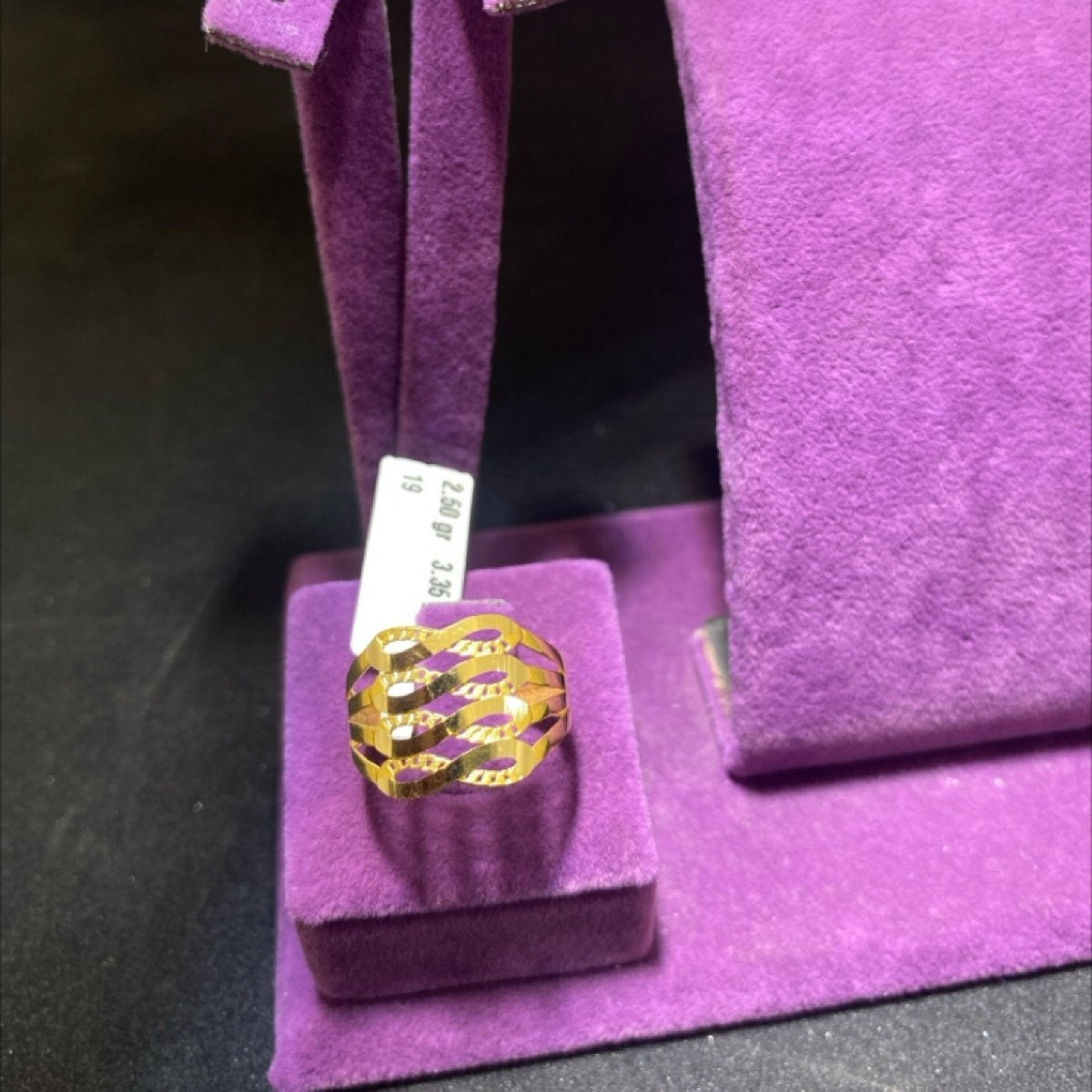 22 Ayar Altın Yüzük Kaburga Modern Tasarım 2.50gr 19 Numara Kadın - Y00956