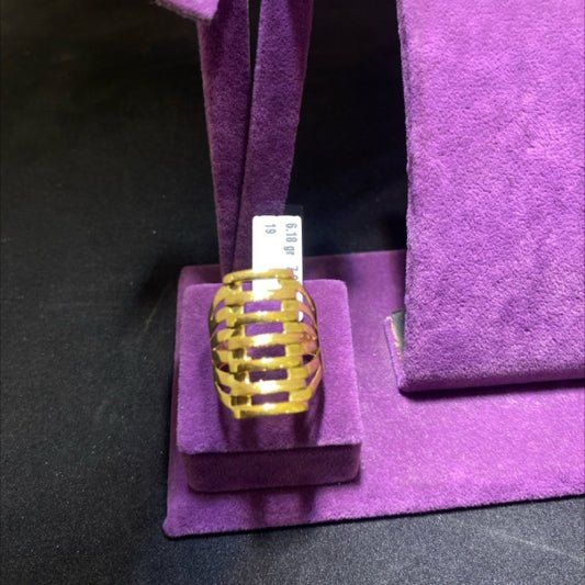 22 Ayar Altın Yüzük Kaburga Modern Tasarım 6.18gr 19 Numara Kadın - Y00953