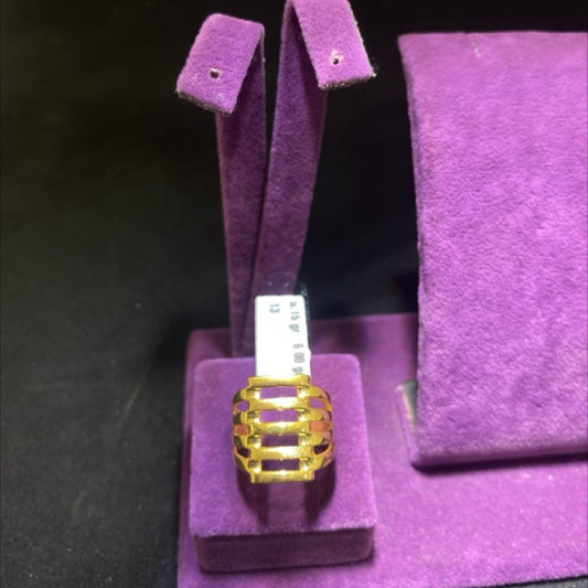 22 Ayar Altın Yüzük Kaburga Modern Tasarım 5.15gr 13 Numara Kadın - Y00955