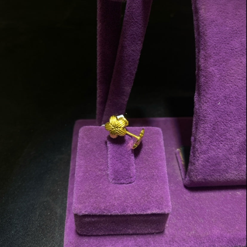 22 Ayar Altın Küpe Çiçekli Özel Tasarım 0.89gr Kadın - K00946