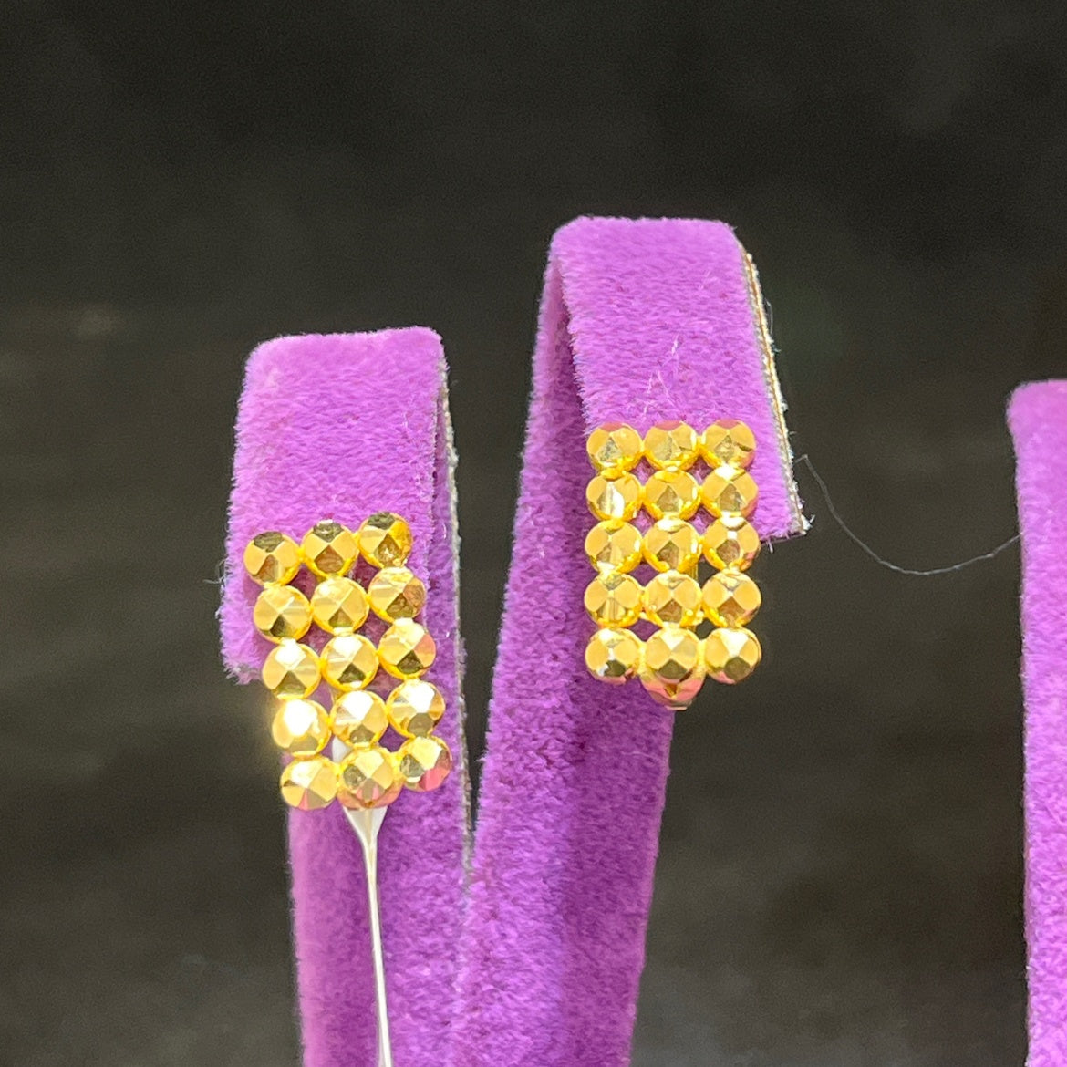 22 Ayar Altın Küpe Şık Tasarım 3.46gr - K000678