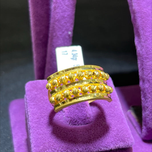 22 Ayar Altın Yüzük Sıralı Dorikalı Tasarım 4.34gr 17 Numara Kadın - Y01016