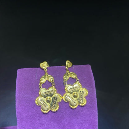 22 Ayar Altın Küpe Yonca Özel Tasarım 2.90gr Kadın - K00976