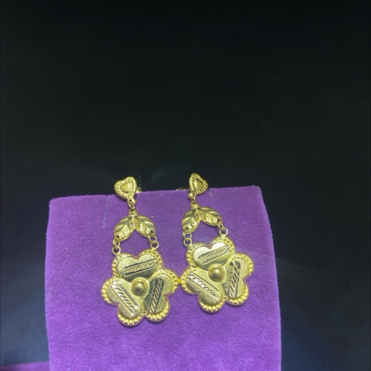 22 Ayar Altın Küpe Yonca Özel Tasarım 2.90gr Kadın - K00976