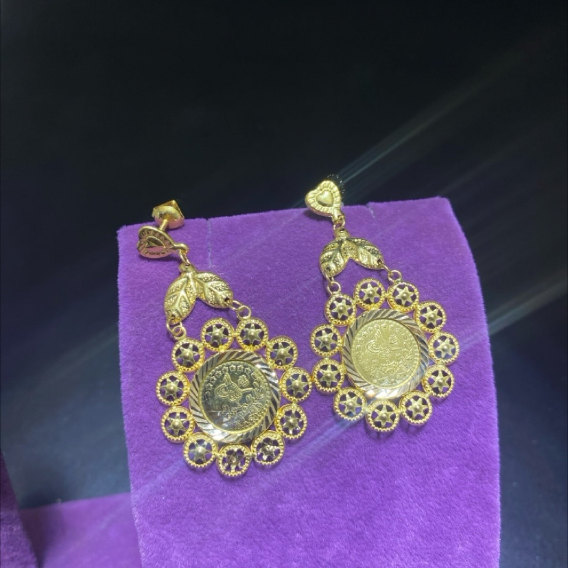 22 Ayar Altın Küpe Tuğralı Özel Tasarım 3.71gr Kadın - K00970