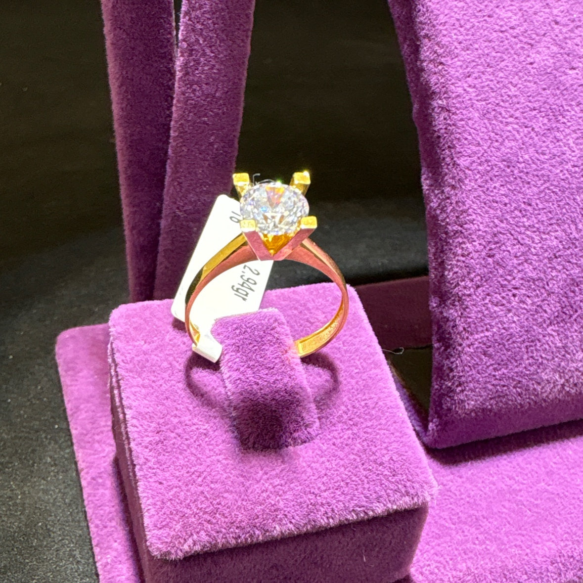 22 Ayar Altın Taşlı Yüzük Modern Tasarım 2.44gr 16 Numara Kadın - T00256