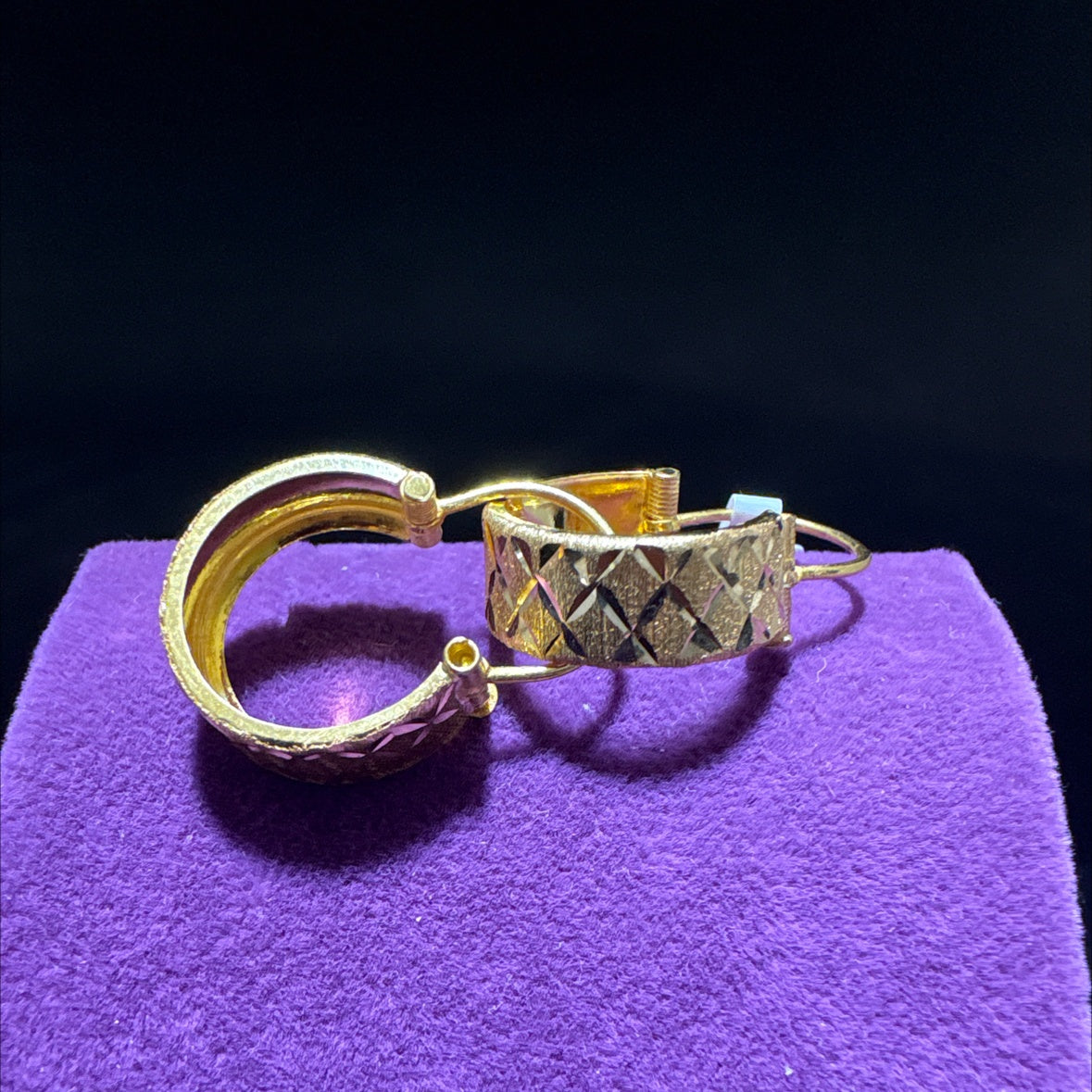 22 Ayar Altın Küpe Maraş Halkası Modern Tasarım 3.75gr Kadın - K00990