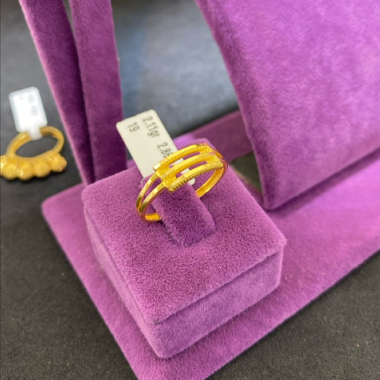 22 Ayar Altın Yüzük Dorika Modern Tasarım 2.11gr 19 Numara Hediye - Y01044