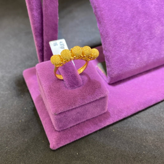 22 Ayar Altın Yüzük 5 Taş Modern Tasarım 4.61gr 16 Numara Kadın - Y01038