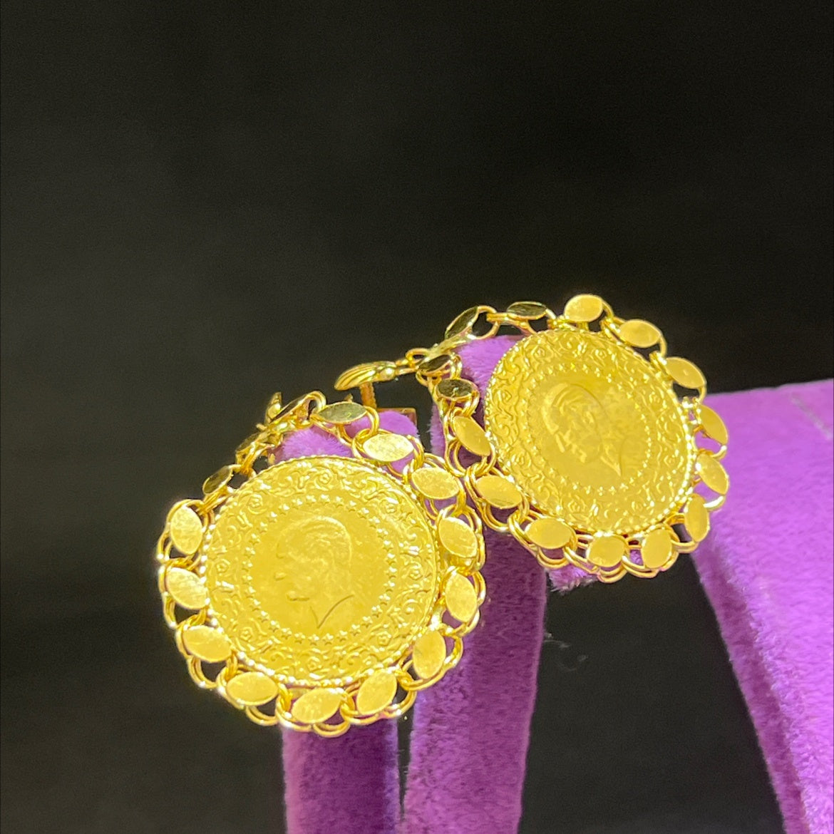 22 Ayar Altın Küpe Dolamalı Çeyrekli 7.78gr Kadın Hediye - K00961