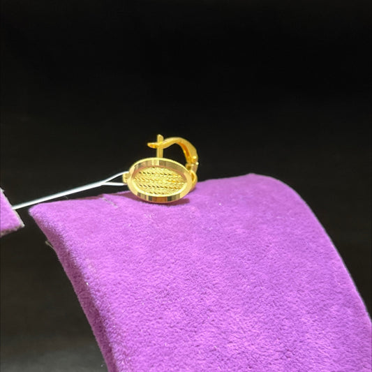 22 Ayar Altın Küpe Hasırlı Modern Tasarım 2.70gr Kadın - K00969 - alternatif görsel