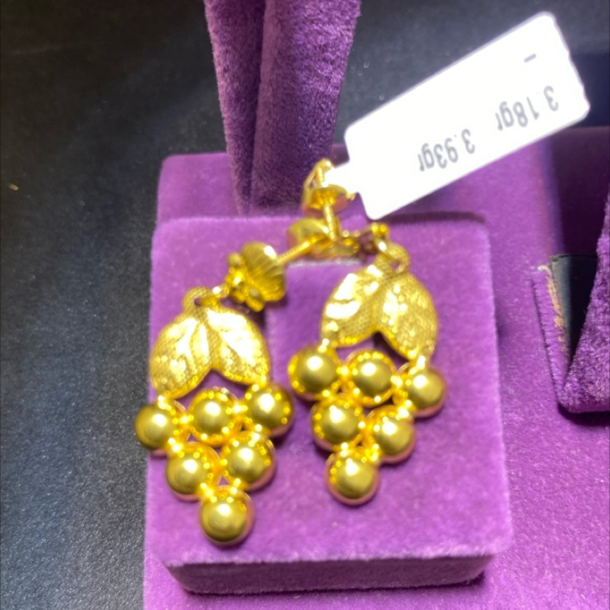 22 Ayar Altın Küpe Üzüm Tasarım 3.18gr Kadın - K00985