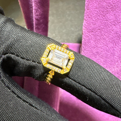 22 Ayar Altın Taşlı Yüzük Modern Tasarım 3.14gr Baget Kadın - T00247