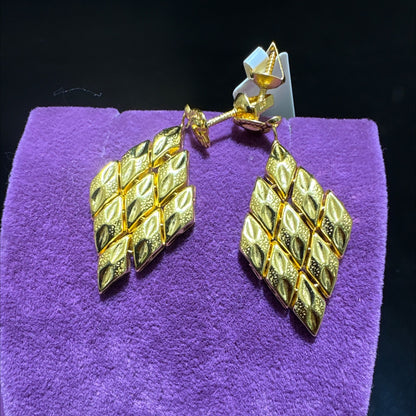 22 Ayar Altın Küpe Baklava Dilimli Sallantılı 3.62gr Kadın Hediye Paksoy Kuyumculuk - K01008