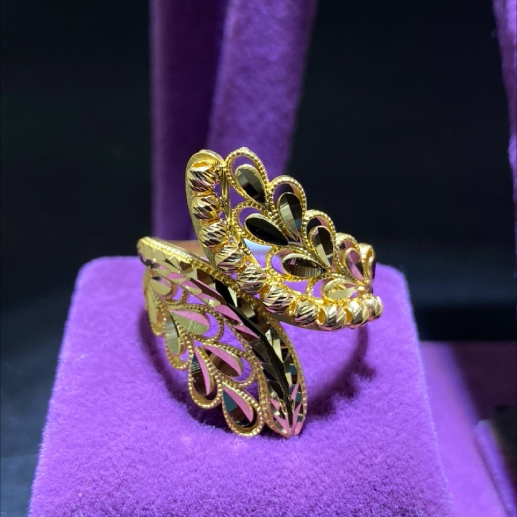 22 Ayar Altın Yüzük Başak Modern Tasarım 4.88gr Kadın - Y01029