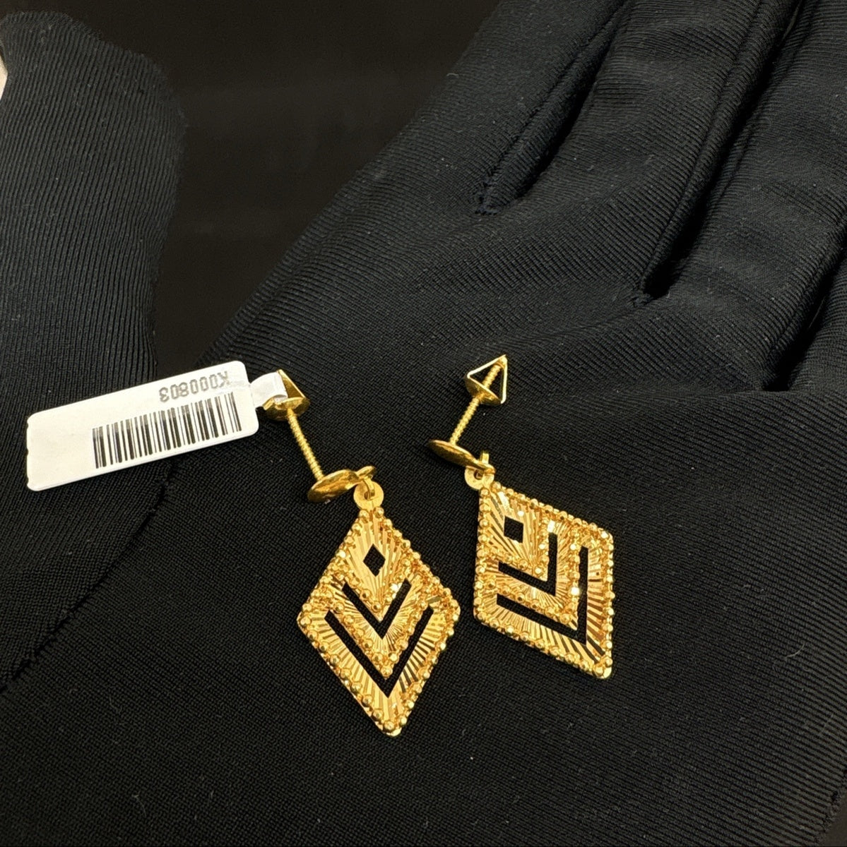 22 Ayar Altın Küpe Baklava Tasarım 4.30gr Kadın - K000803