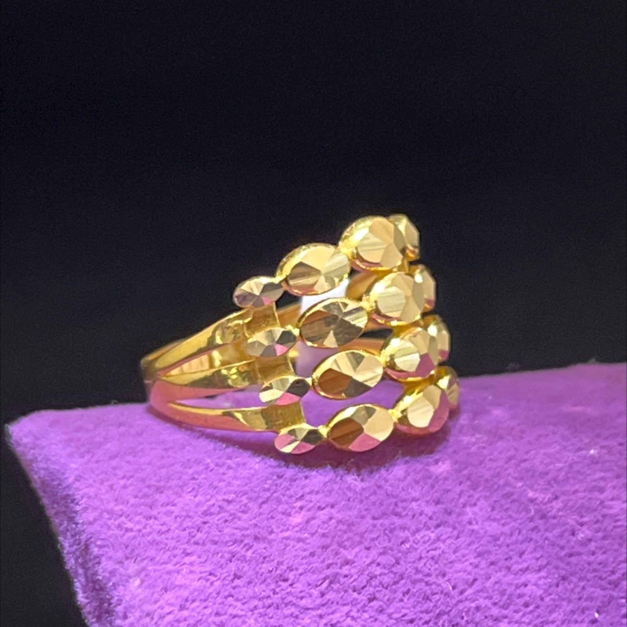 22 Ayar Altın Yüzük Dorikalı Özel Tasarım 4.14gr 21 Numara Kadın - Y01014